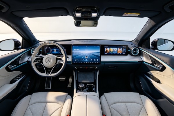 2026智能座舱与车载显示技术论坛嘉宾演讲PPT合集（共8套打包）