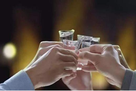 2021年白酒行业的市场分析_三个皮匠报告_专业券商研报下载平台