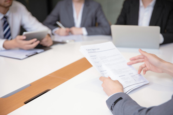 什么是摩擦性失业？有什么特点？和结构性失业的区别分析