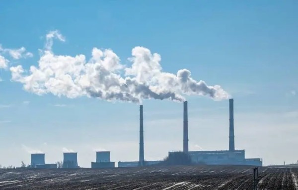 单晶和多晶的区别与联系，光伏单晶和多晶哪个好？