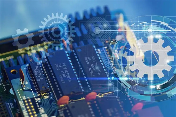 什么是4680电池？和刀片电池哪个好