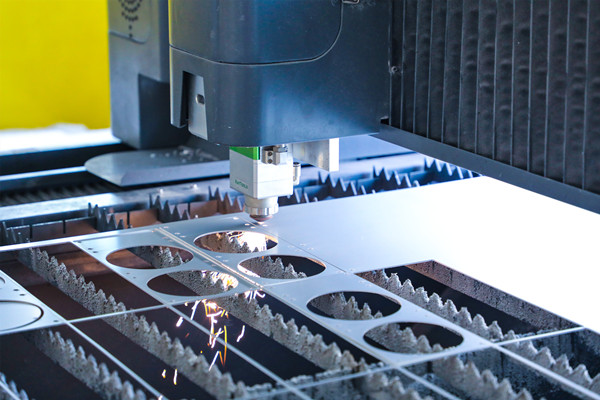 什么是激光切割？什么是水切割、等离子切割和线切割？