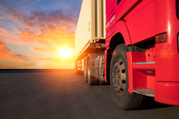 京东物流怎么样？与顺丰速运快递快运服务对比分析