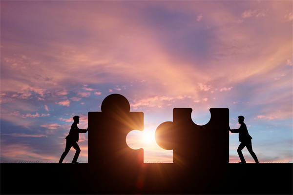 什么是价内权证、价外权证？二者比较分析