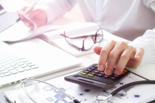 全国公立医院、民营医院数量统计