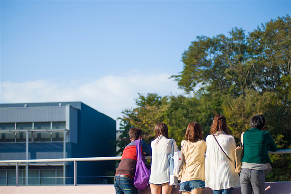 璞跃(Plug and Play)：2022年最值得关注的107家女性科技((FemtTech)初创公司(pdf版)