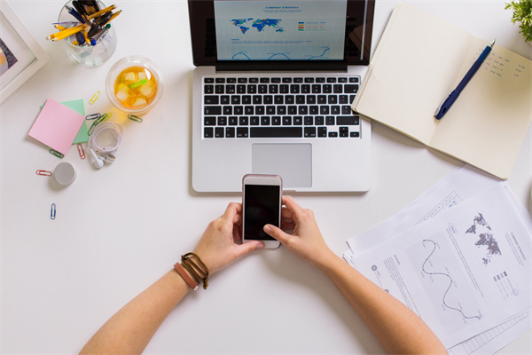 移动互联网发展历程及应用现状