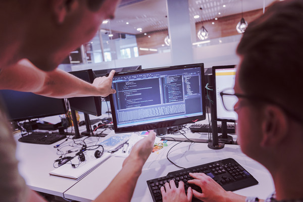 什么是DevOps？流程、价值、适用范围一览