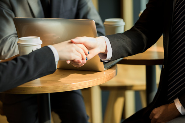 什么是关系营销？关系营销应注意哪些原则？