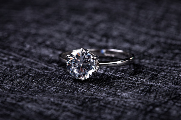 全球钻石行业现状，市场规模，销售额及消费者画像分析