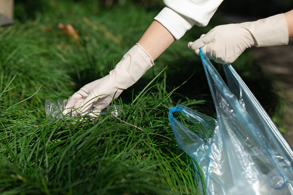 如何发展低碳经济？循环经济与低碳经济的区别和联系是什么？