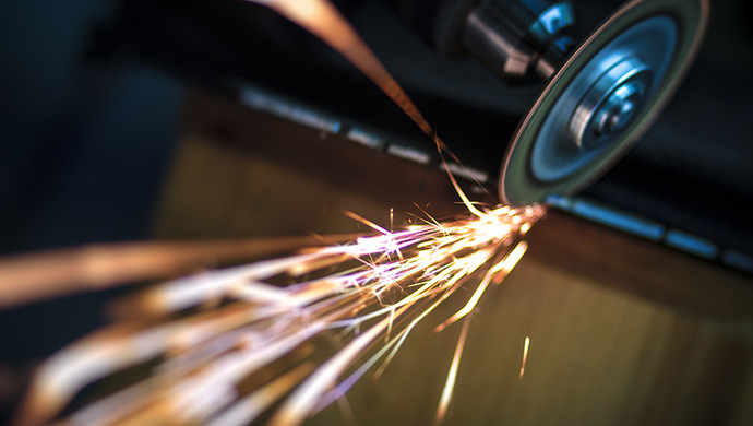 钢铁行业：钢价煤价下跌，利润快速收缩（附下载地址）