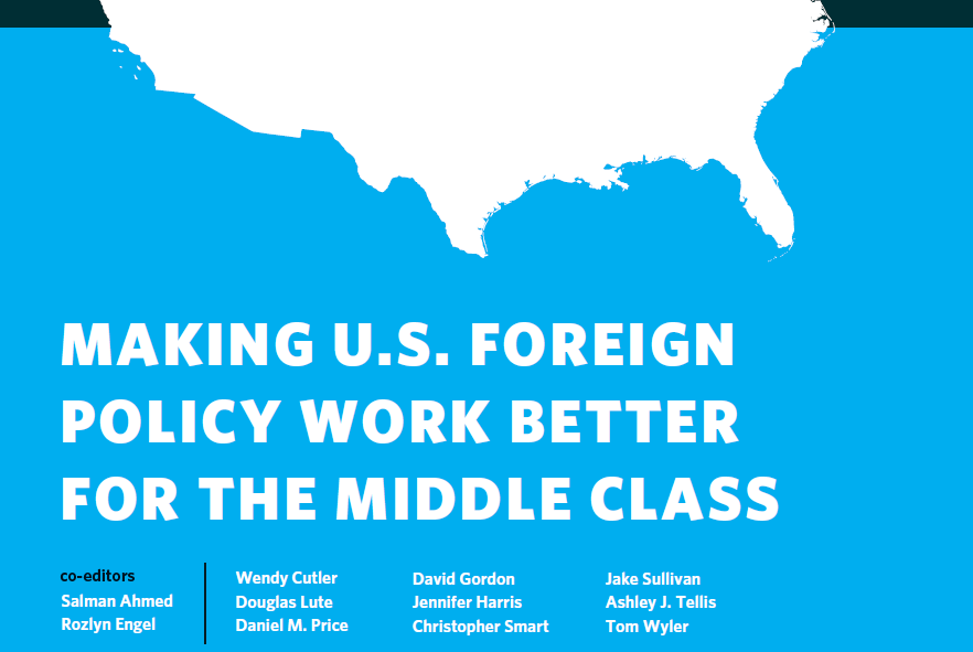 美国中产阶级焦虑与美国外交政策之间的联系有哪些？