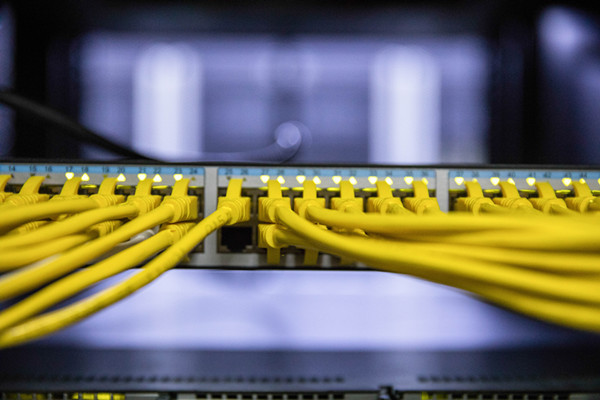 什么是千兆交换机？和百兆交换机的区别有哪些？