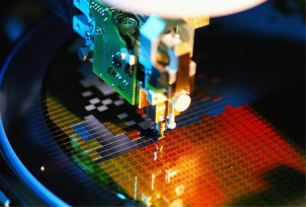 集成电路是指什么？分类有哪些？产业链介绍