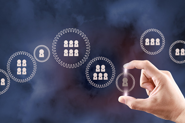 什么是客户忠诚度？影响因素有哪些？如何提高客户忠诚度？