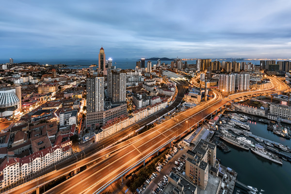 红海市场什么意思？为什么叫红海？与蓝海市场的区别有哪些？