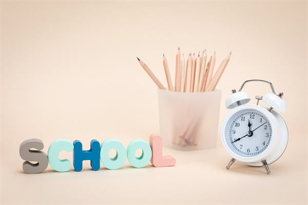 电通(Dentsu)：2022年返校购物季消费者洞察报告.pdf(附下载)