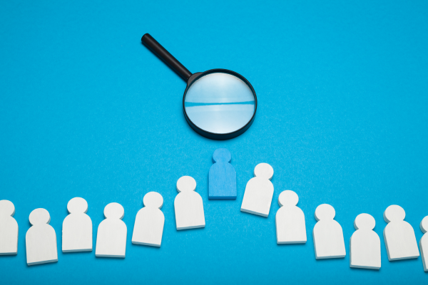 锐仕方达（Risfond）