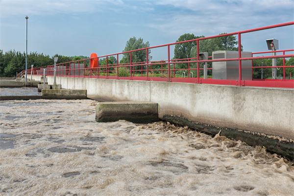 工业废水